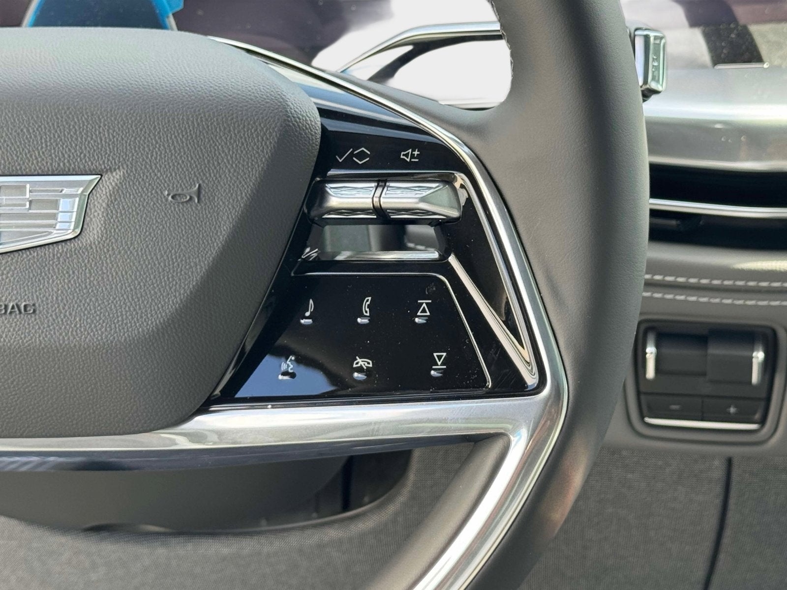 2026 Cadillac ESCALADE IQ Luxury