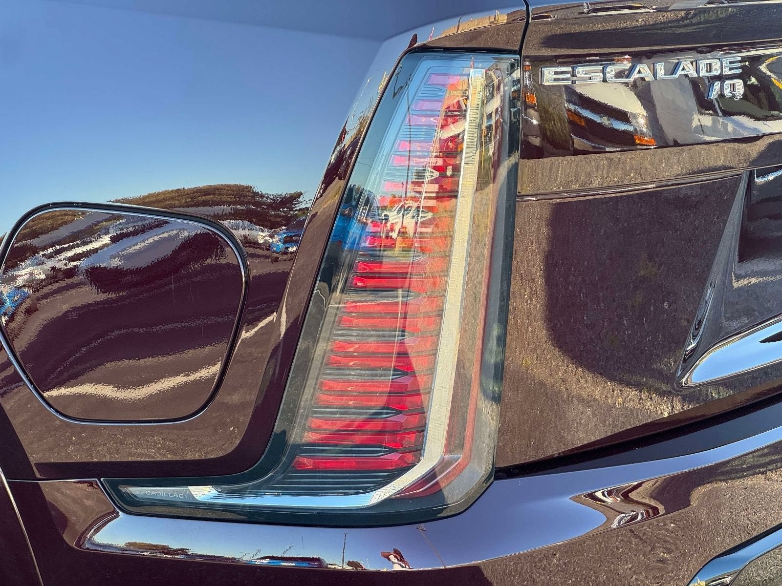 2025 Cadillac ESCALADE IQ Luxury 2