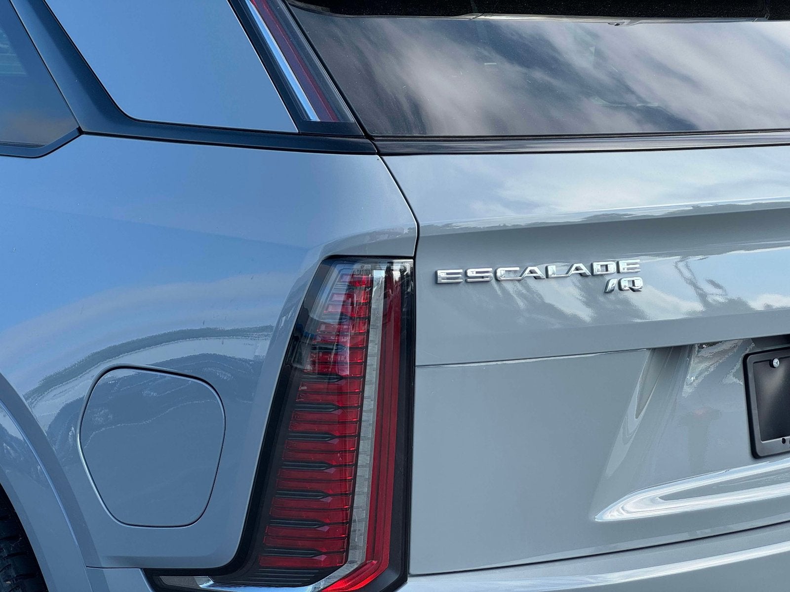 2026 Cadillac ESCALADE IQ Sport