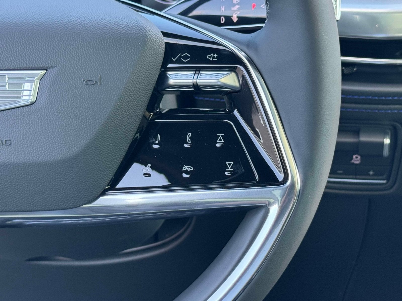 2026 Cadillac ESCALADE IQ Sport