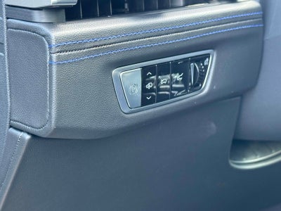 2026 Cadillac ESCALADE IQ Sport