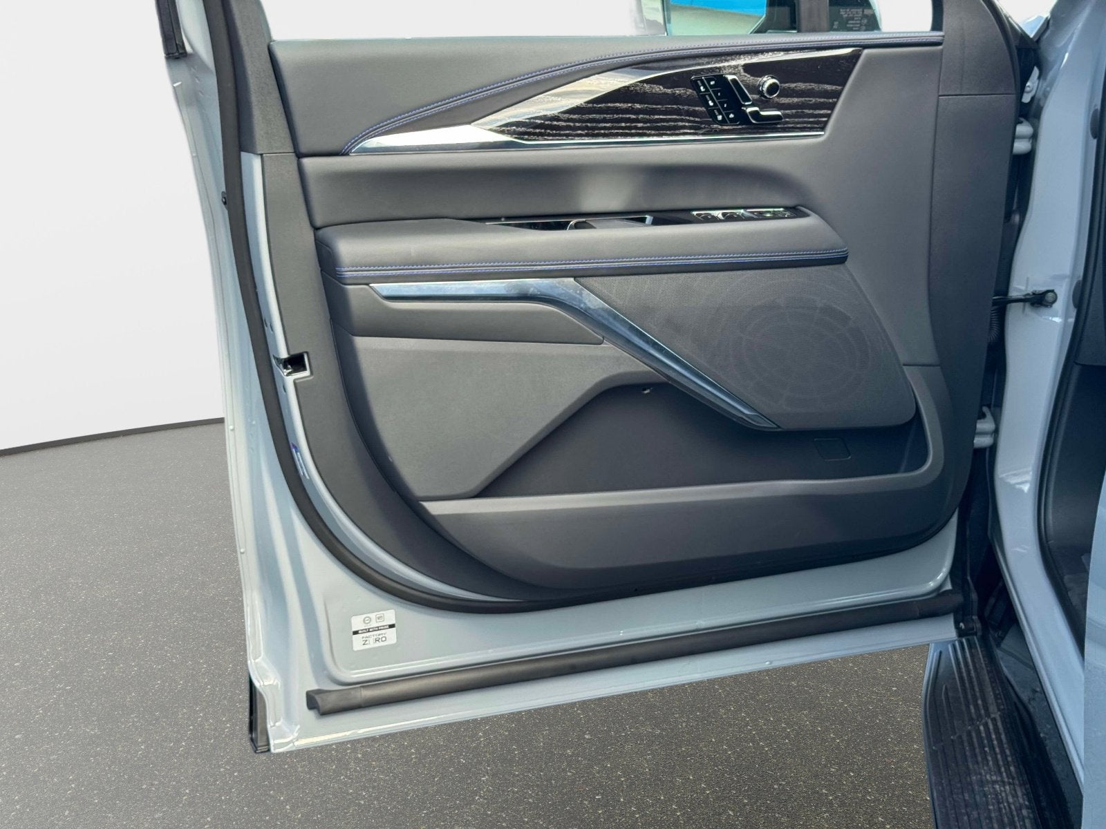 2026 Cadillac ESCALADE IQ Sport