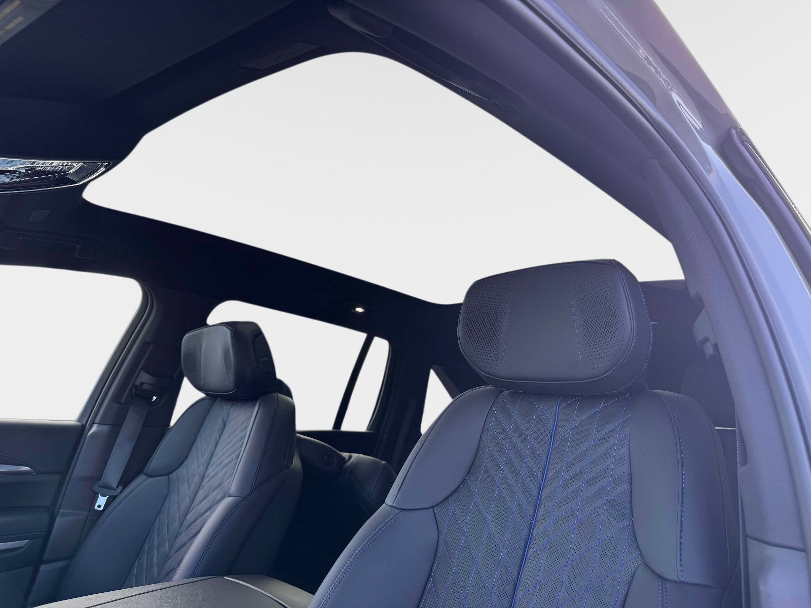 2026 Cadillac ESCALADE IQ Sport