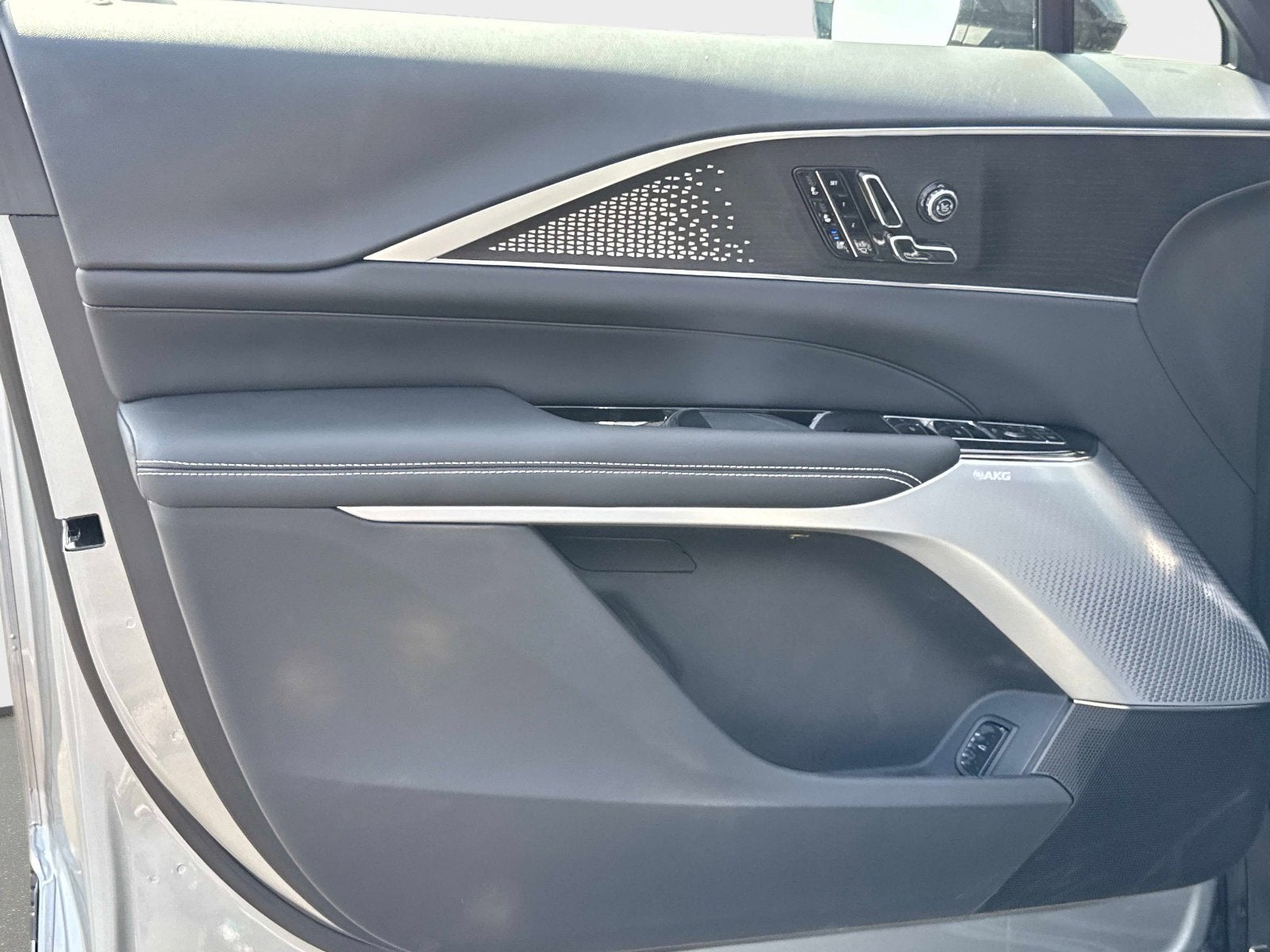 2026 Cadillac LYRIQ V-Series Premium