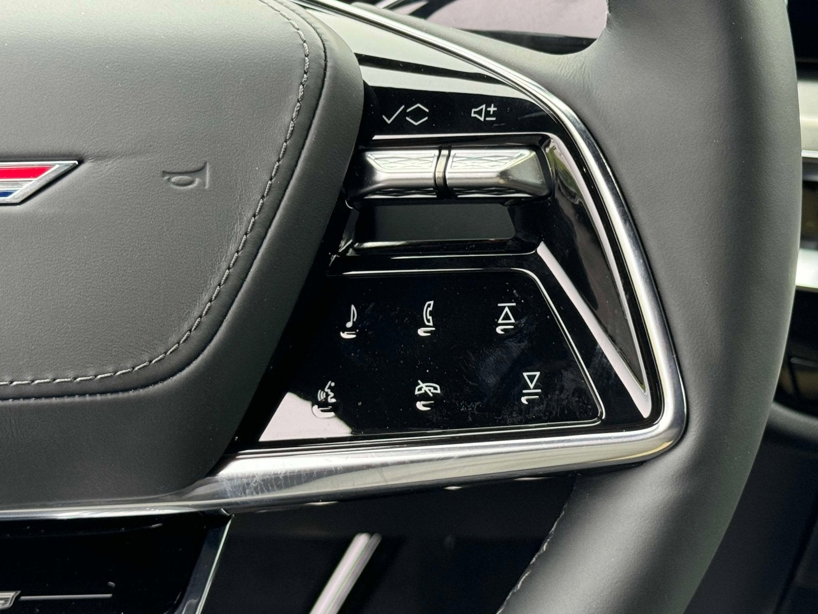 2026 Cadillac LYRIQ V-Series