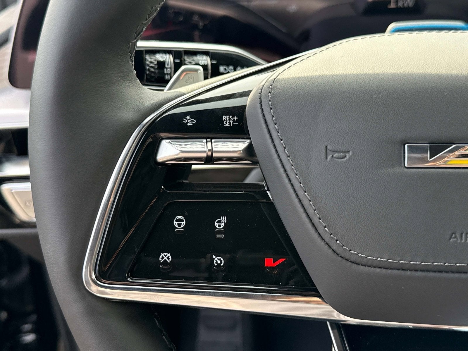 2026 Cadillac LYRIQ V-Series