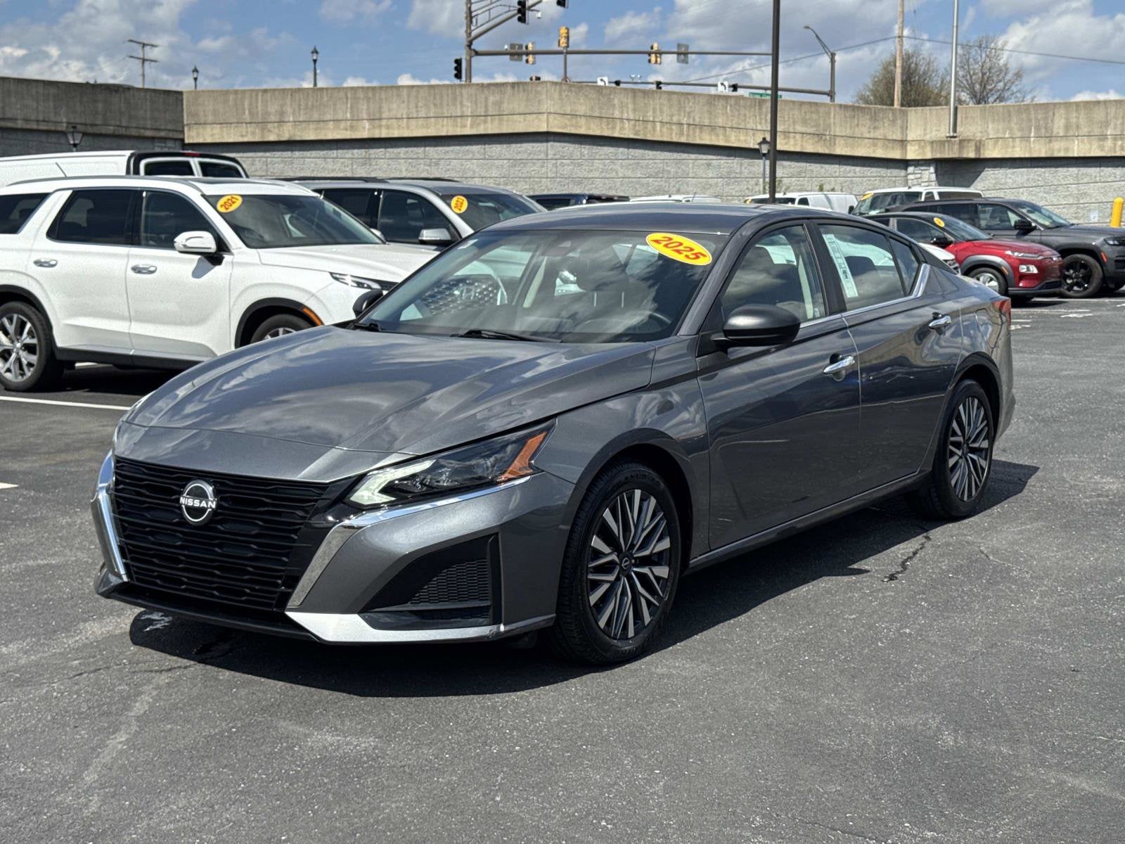 2025 Nissan Altima SV