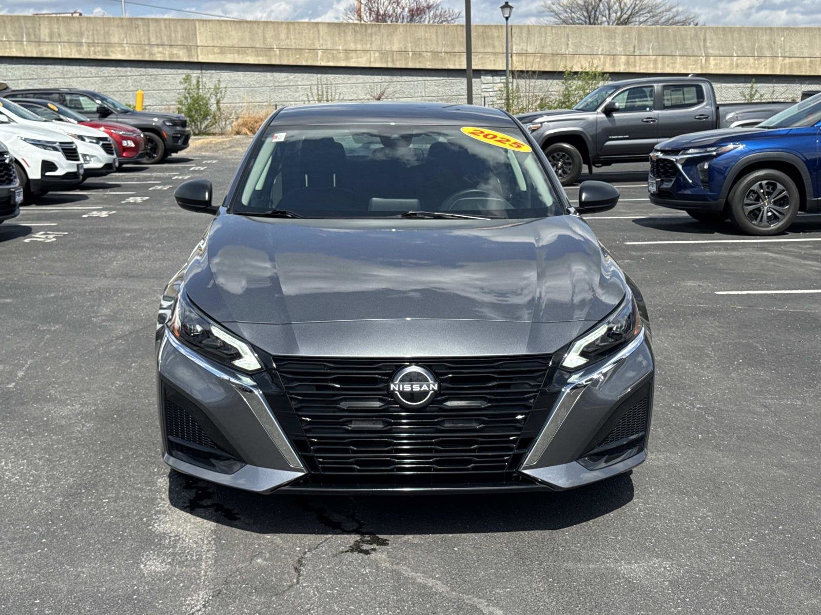 2025 Nissan Altima SV