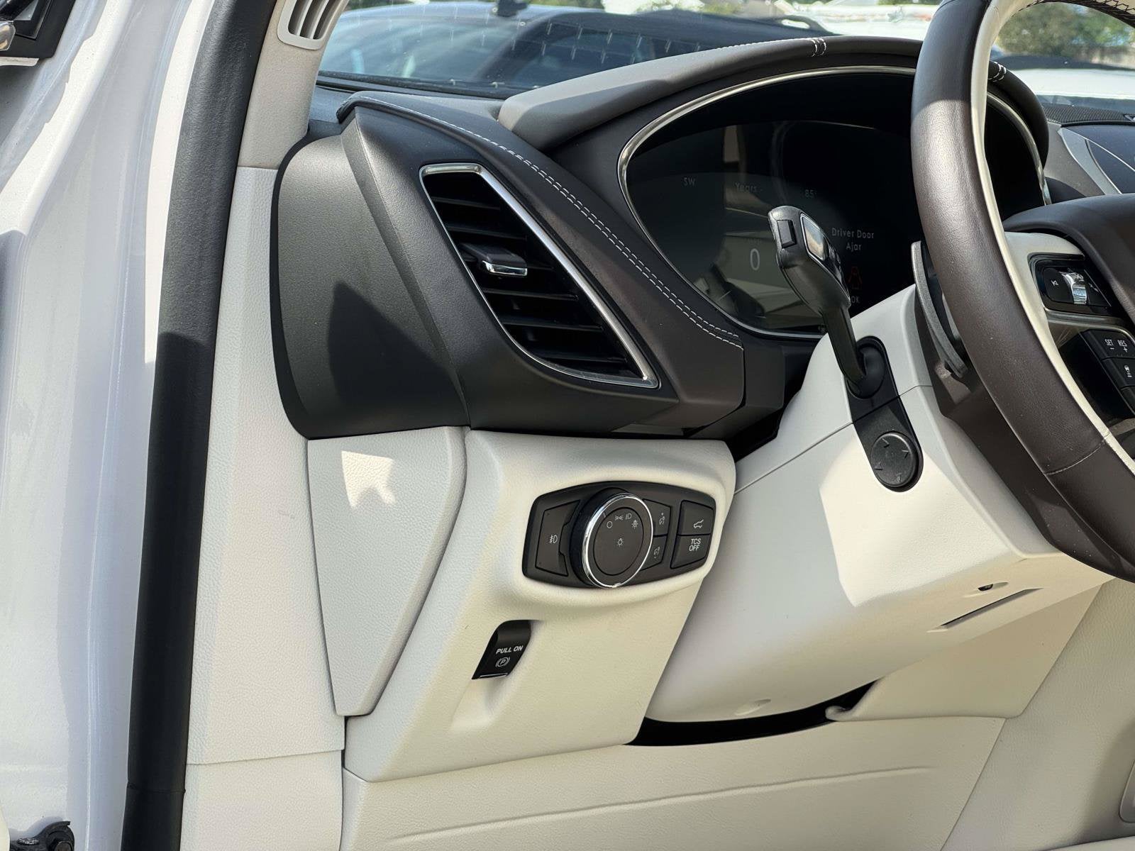 2019 Lincoln Nautilus Black Label