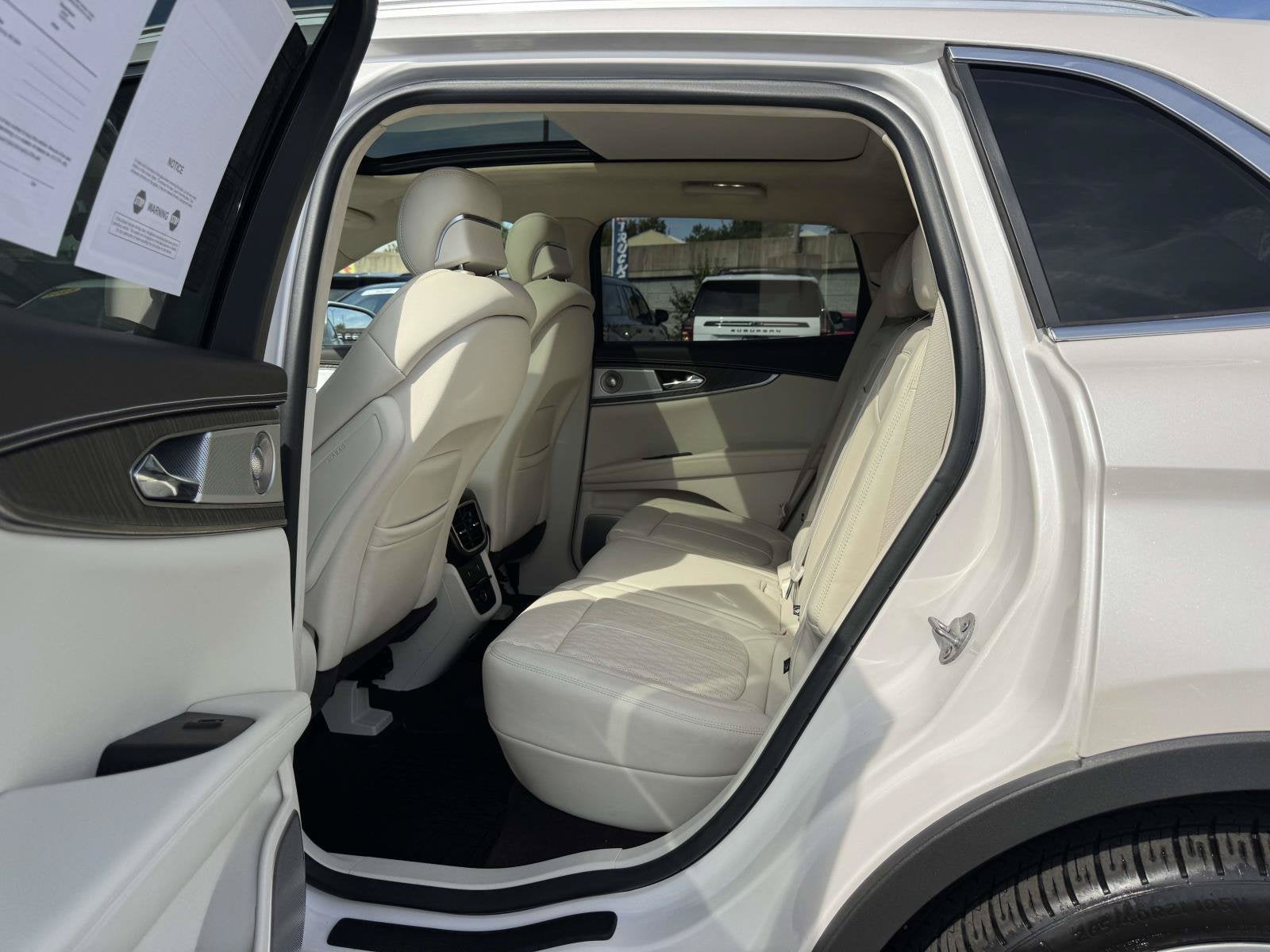 2019 Lincoln Nautilus Black Label
