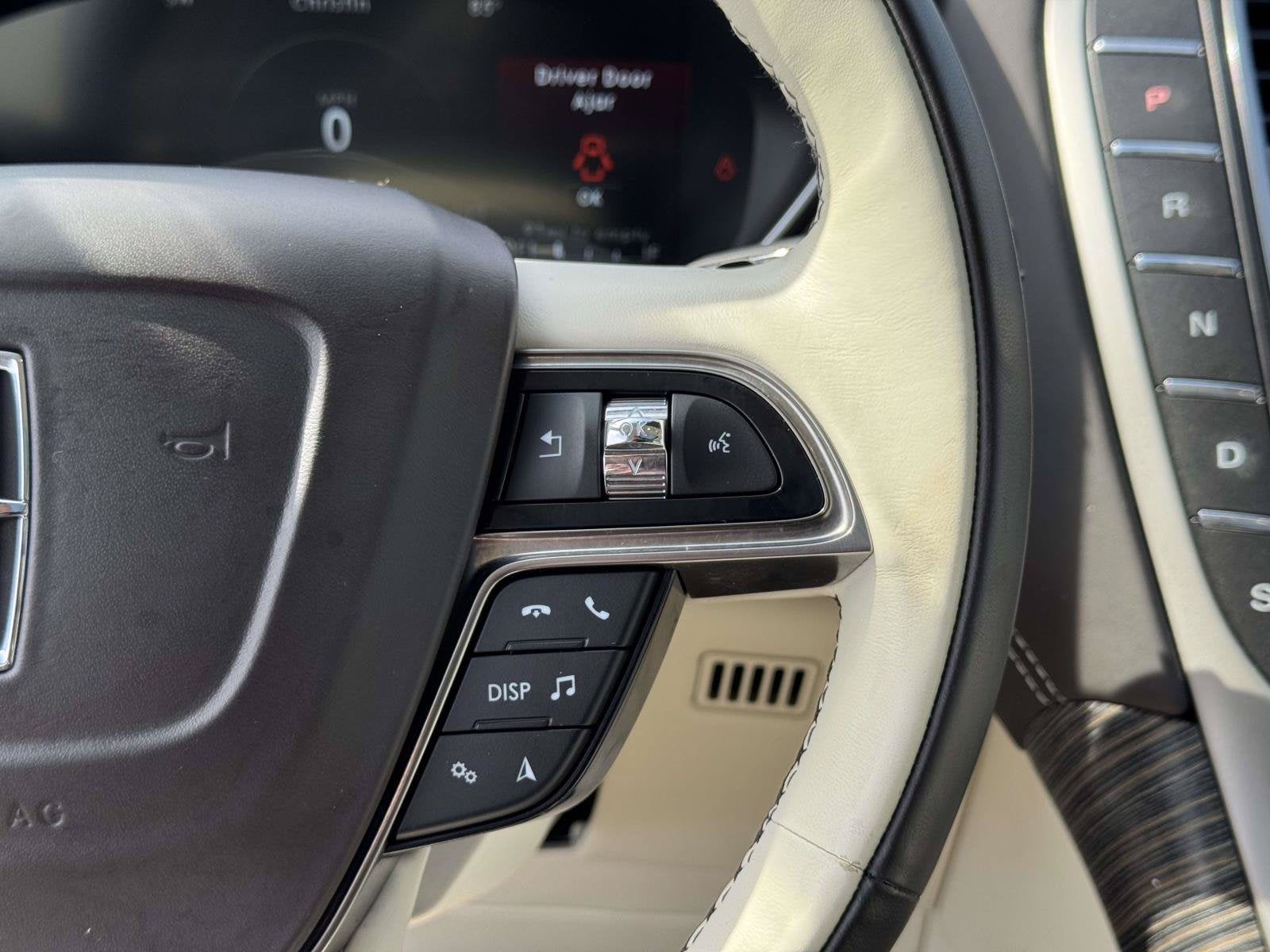 2019 Lincoln Nautilus Black Label