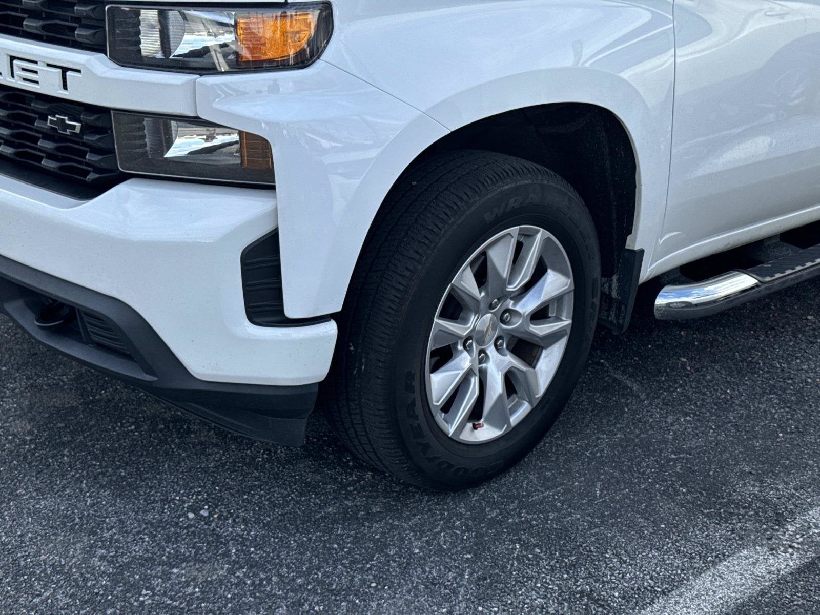 2020 Chevrolet Silverado 1500 Custom