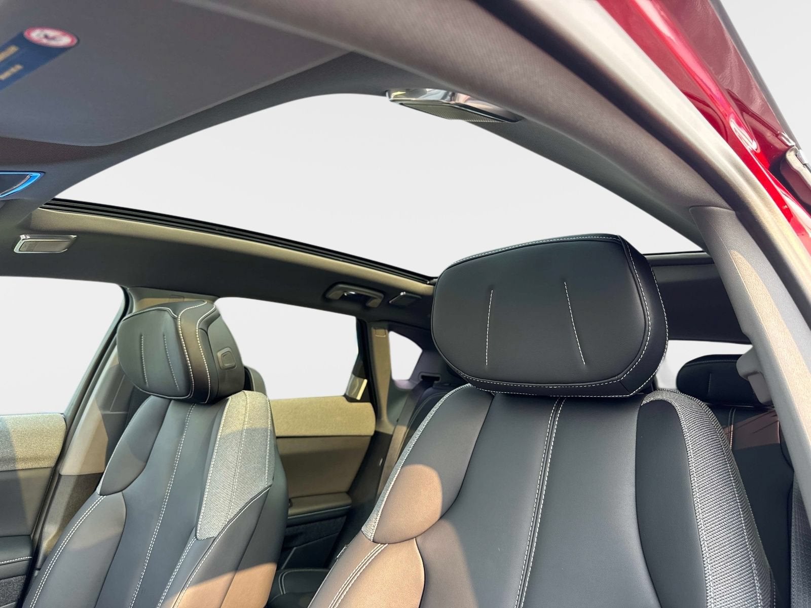 2027 Cadillac OPTIQ Luxury