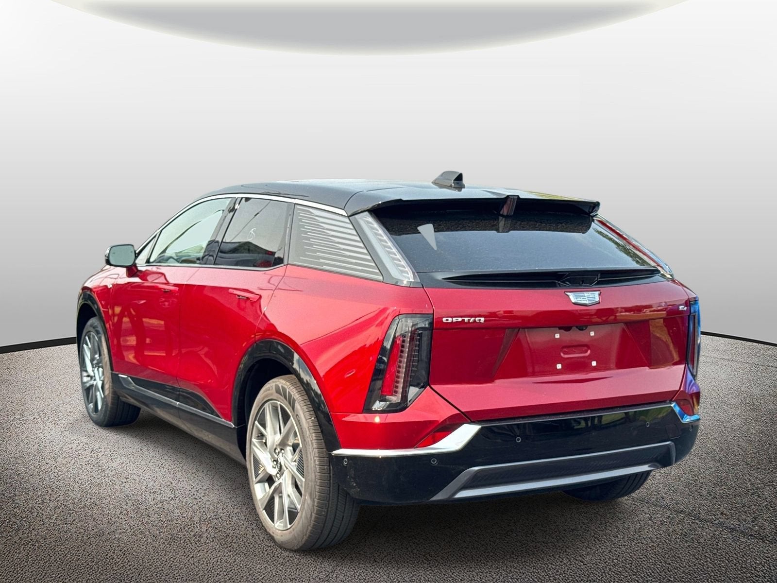 2027 Cadillac OPTIQ Luxury