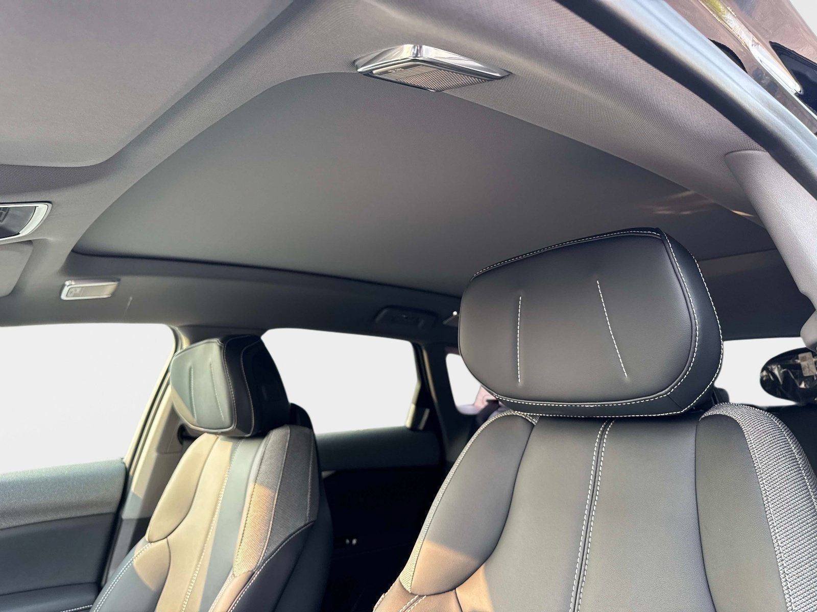 2027 Cadillac OPTIQ Luxury