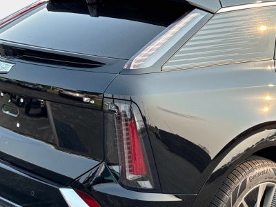 2027 Cadillac OPTIQ Luxury