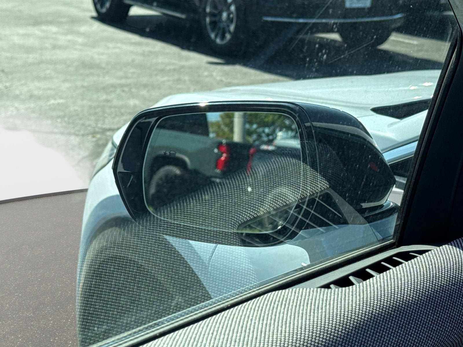 2027 Cadillac OPTIQ Luxury