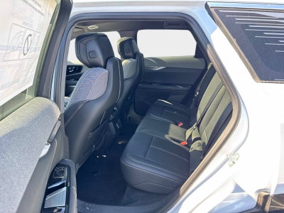 2027 Cadillac OPTIQ Luxury