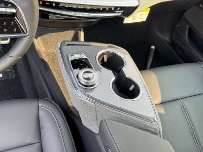 2027 Cadillac OPTIQ Luxury