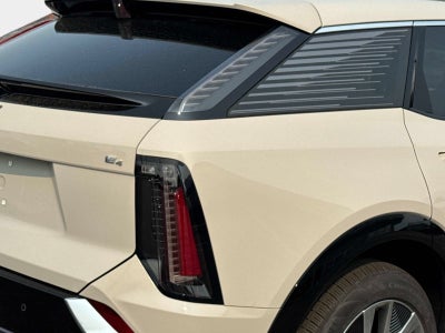 2027 Cadillac OPTIQ Luxury