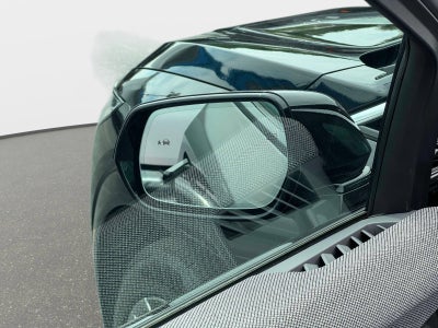 2025 Cadillac OPTIQ Luxury 1