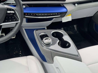 2025 Cadillac OPTIQ Luxury 1