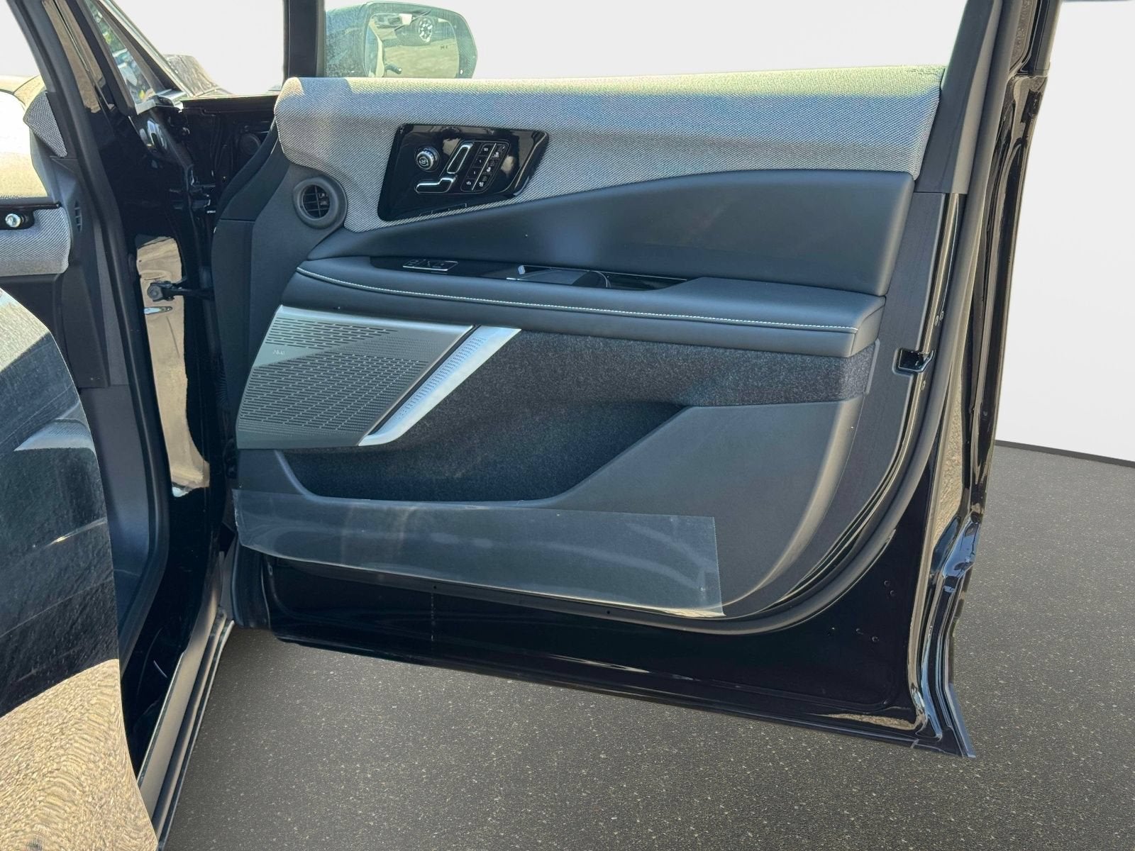 2027 Cadillac OPTIQ Premium Luxury