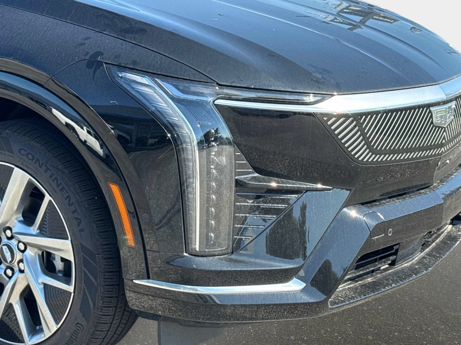 2027 Cadillac OPTIQ Premium Luxury