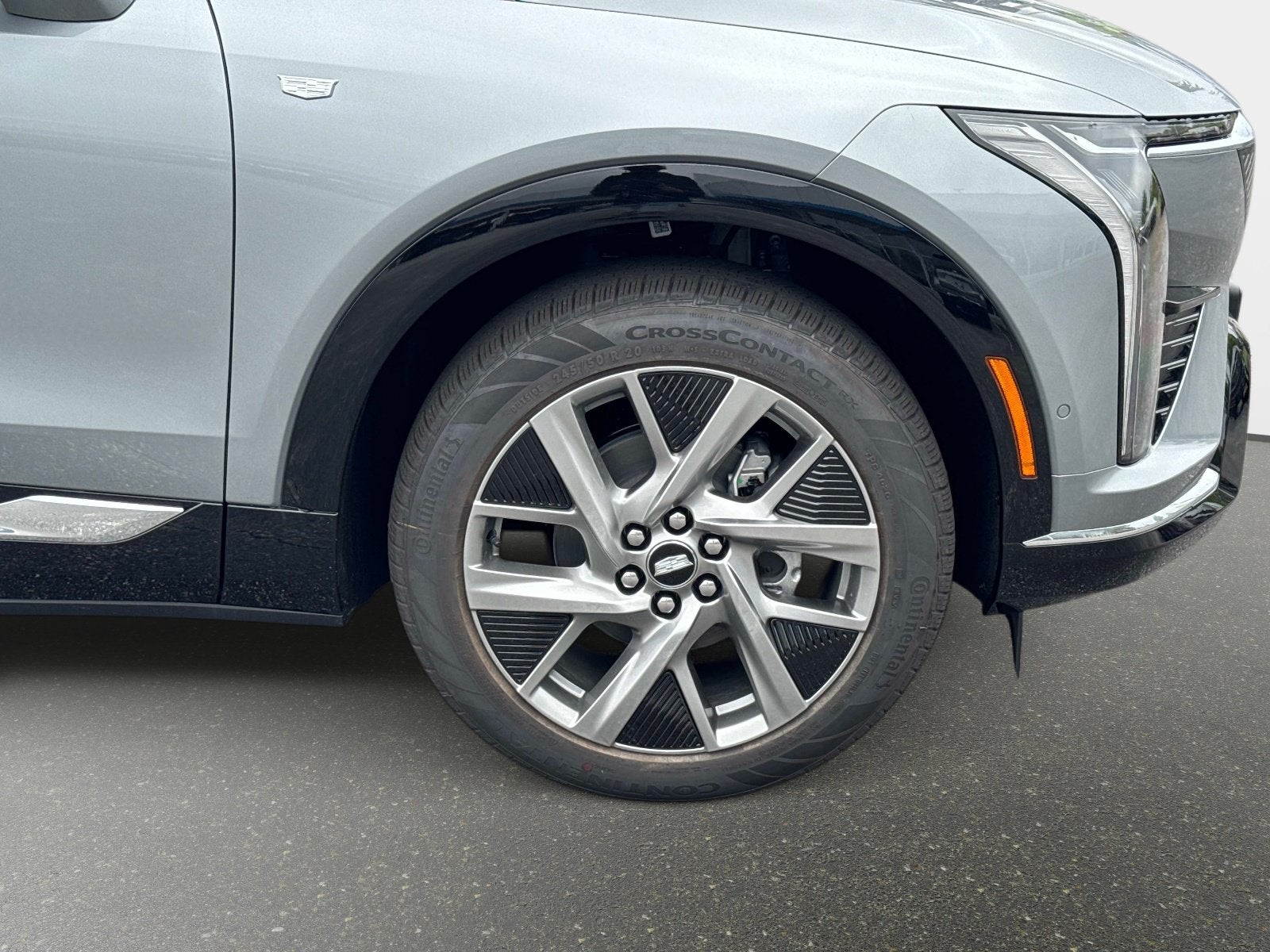 2027 Cadillac OPTIQ Premium Luxury