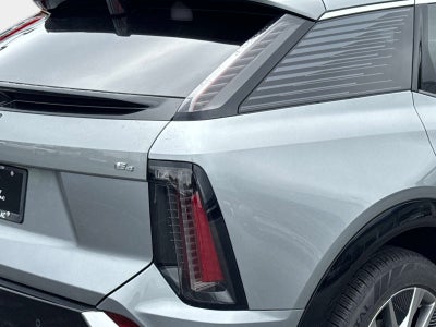 2027 Cadillac OPTIQ Premium Luxury