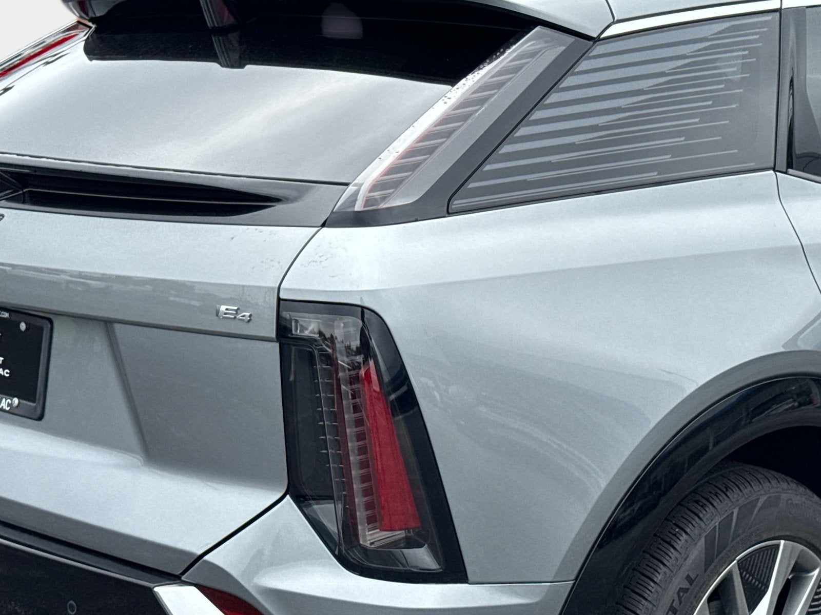 2027 Cadillac OPTIQ Premium Luxury