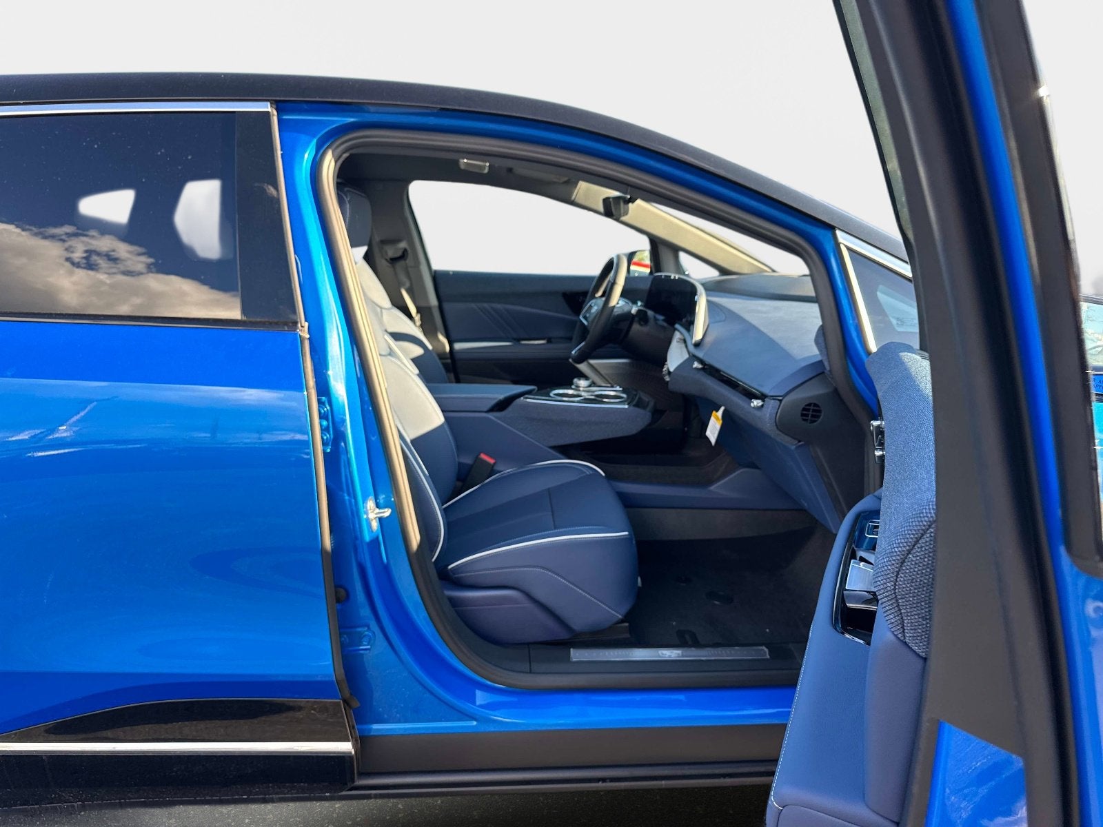 2026 Cadillac OPTIQ Premium Luxury