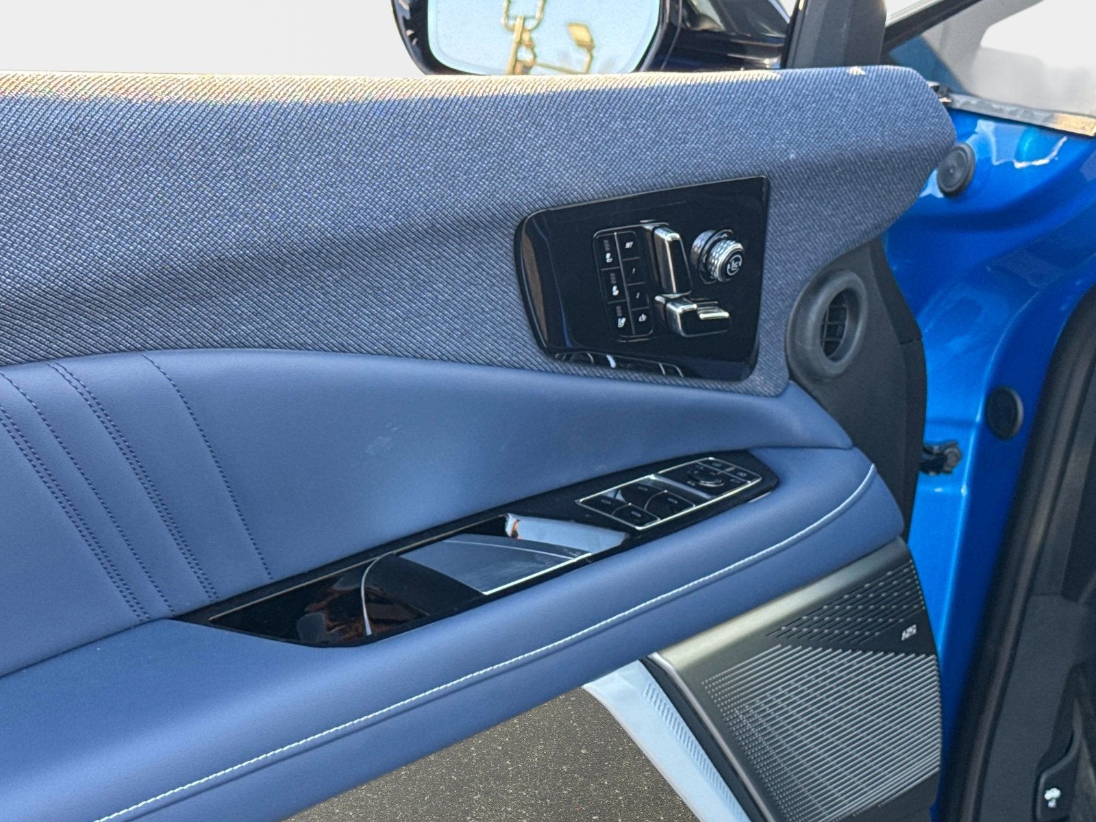 2026 Cadillac OPTIQ Premium Luxury