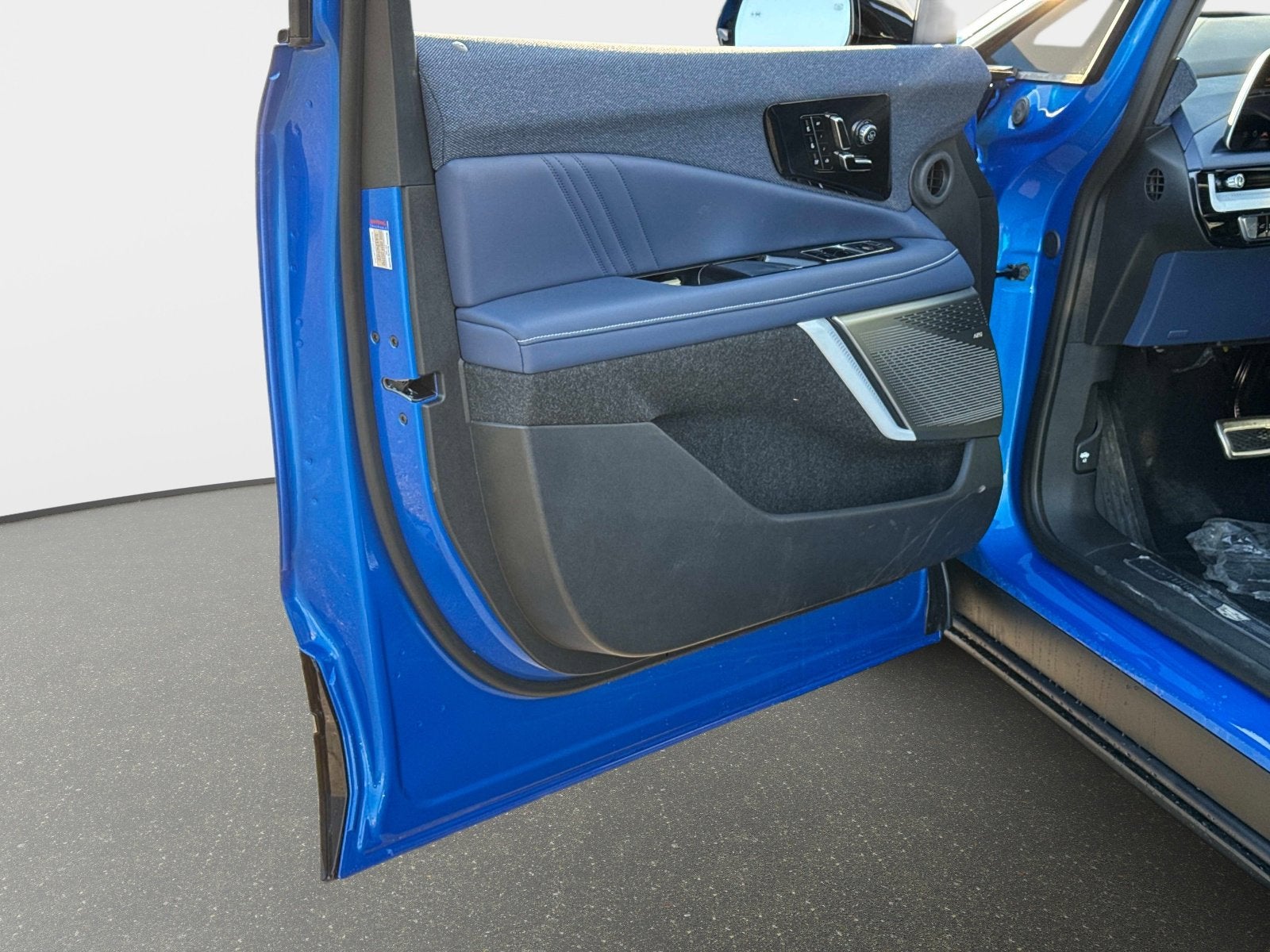 2026 Cadillac OPTIQ Premium Luxury