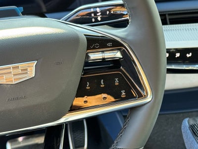 2026 Cadillac OPTIQ Premium Luxury