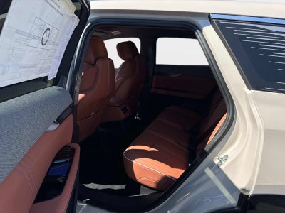 2027 Cadillac OPTIQ Premium Luxury