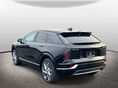 2025 Cadillac OPTIQ Luxury 2