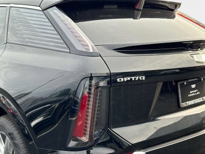 2025 Cadillac OPTIQ Luxury 2