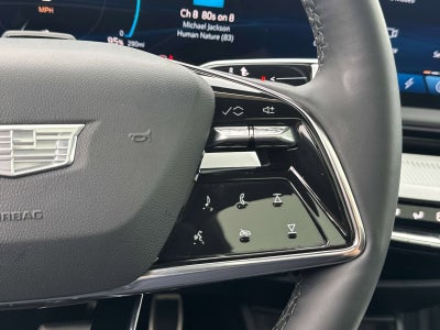 2025 Cadillac OPTIQ Luxury 2