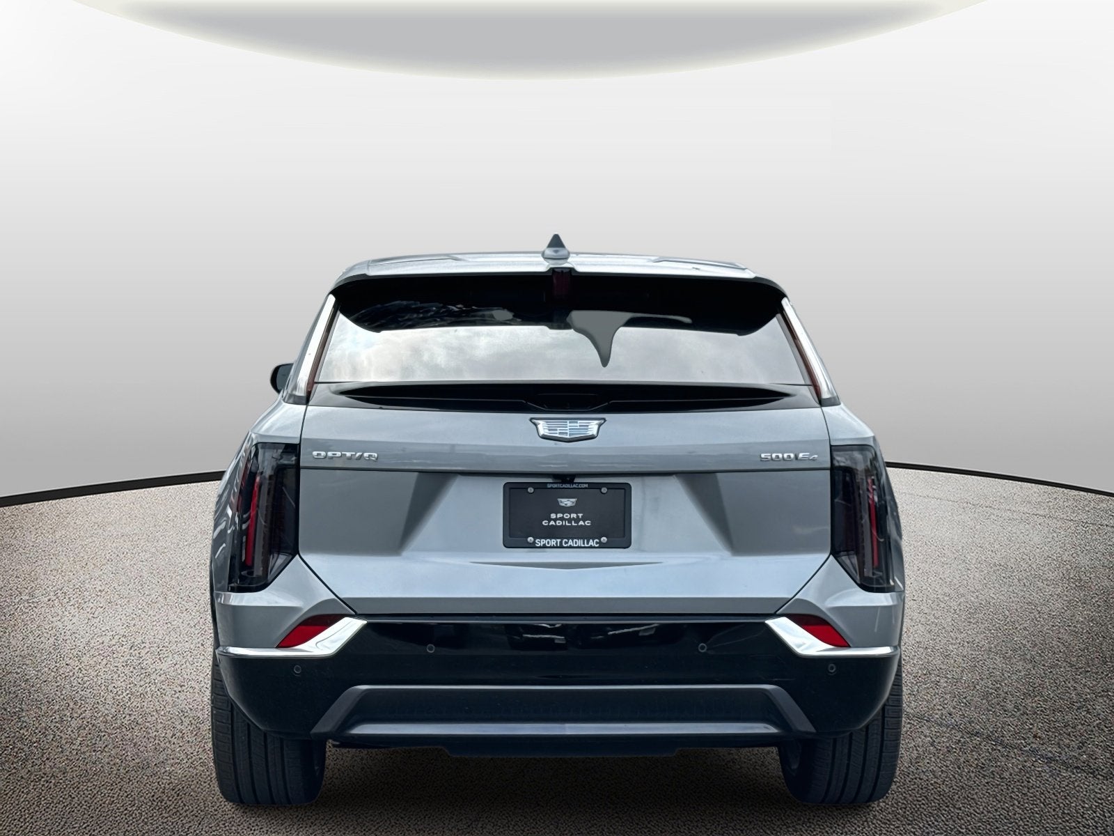 2025 Cadillac OPTIQ Luxury 2