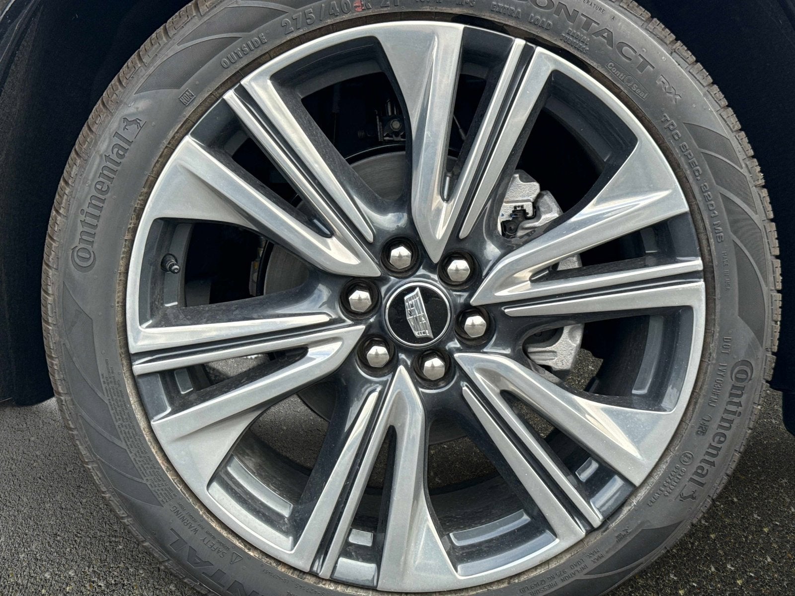 2025 Cadillac OPTIQ Luxury 2