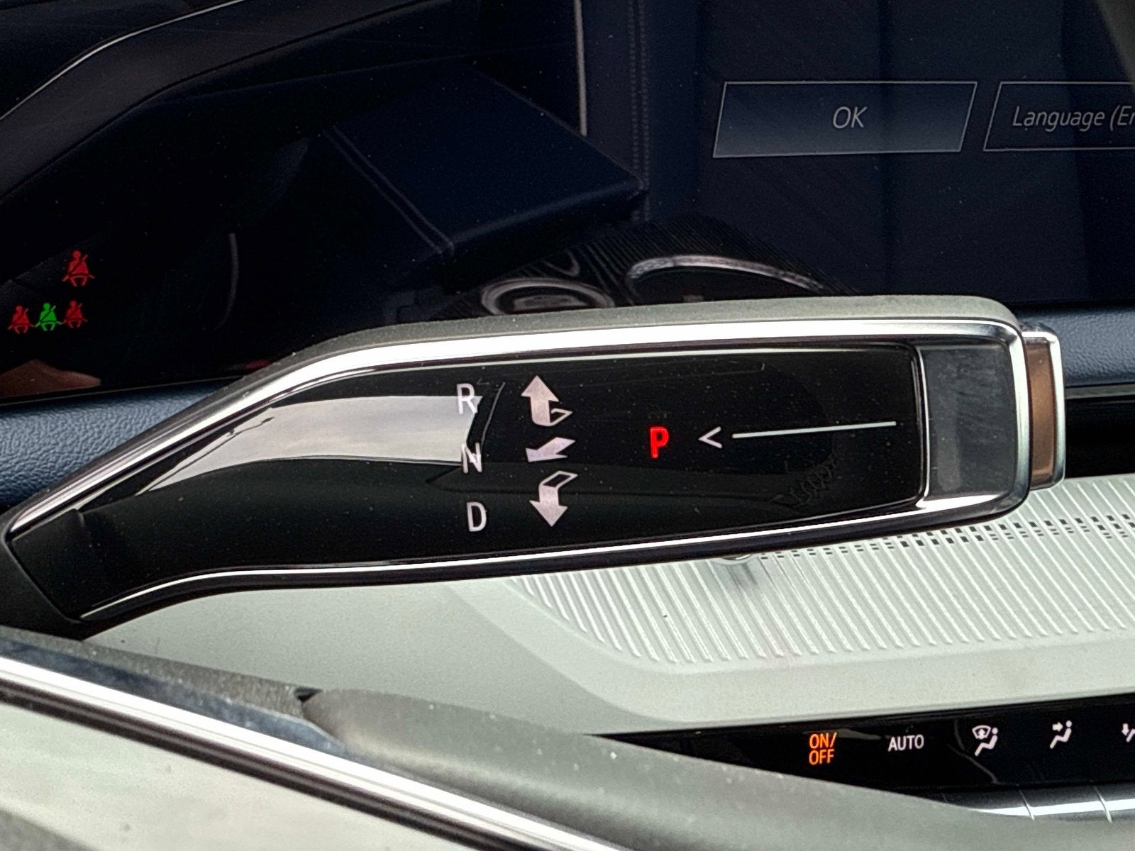 2025 Cadillac OPTIQ Luxury 2