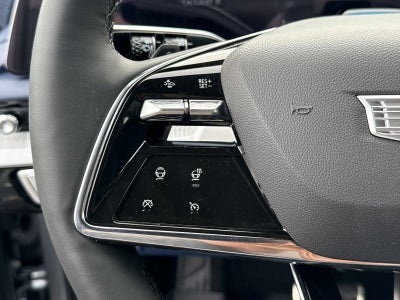 2025 Cadillac OPTIQ Luxury 2