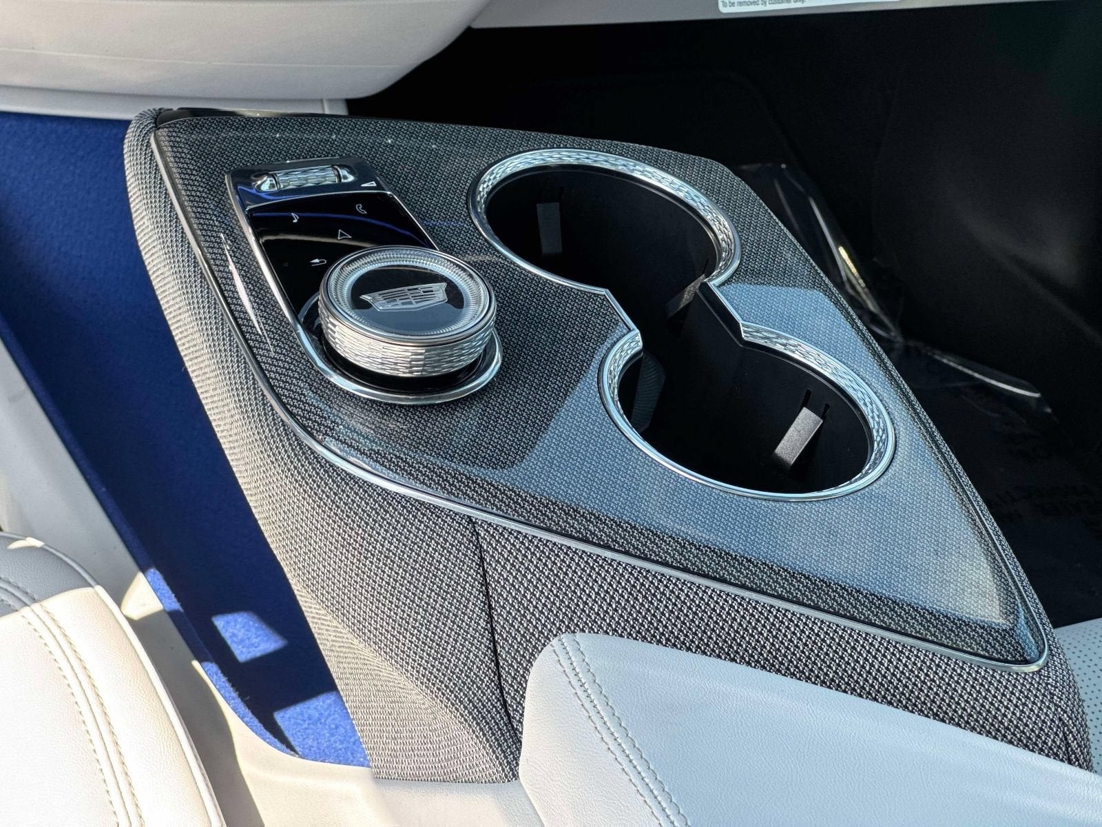 2025 Cadillac OPTIQ Sport 2