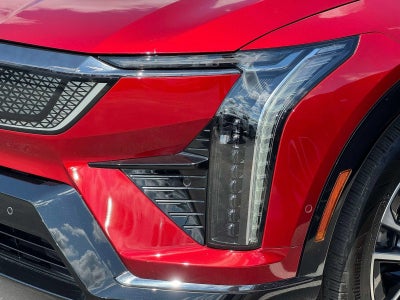 2025 Cadillac OPTIQ Sport 2
