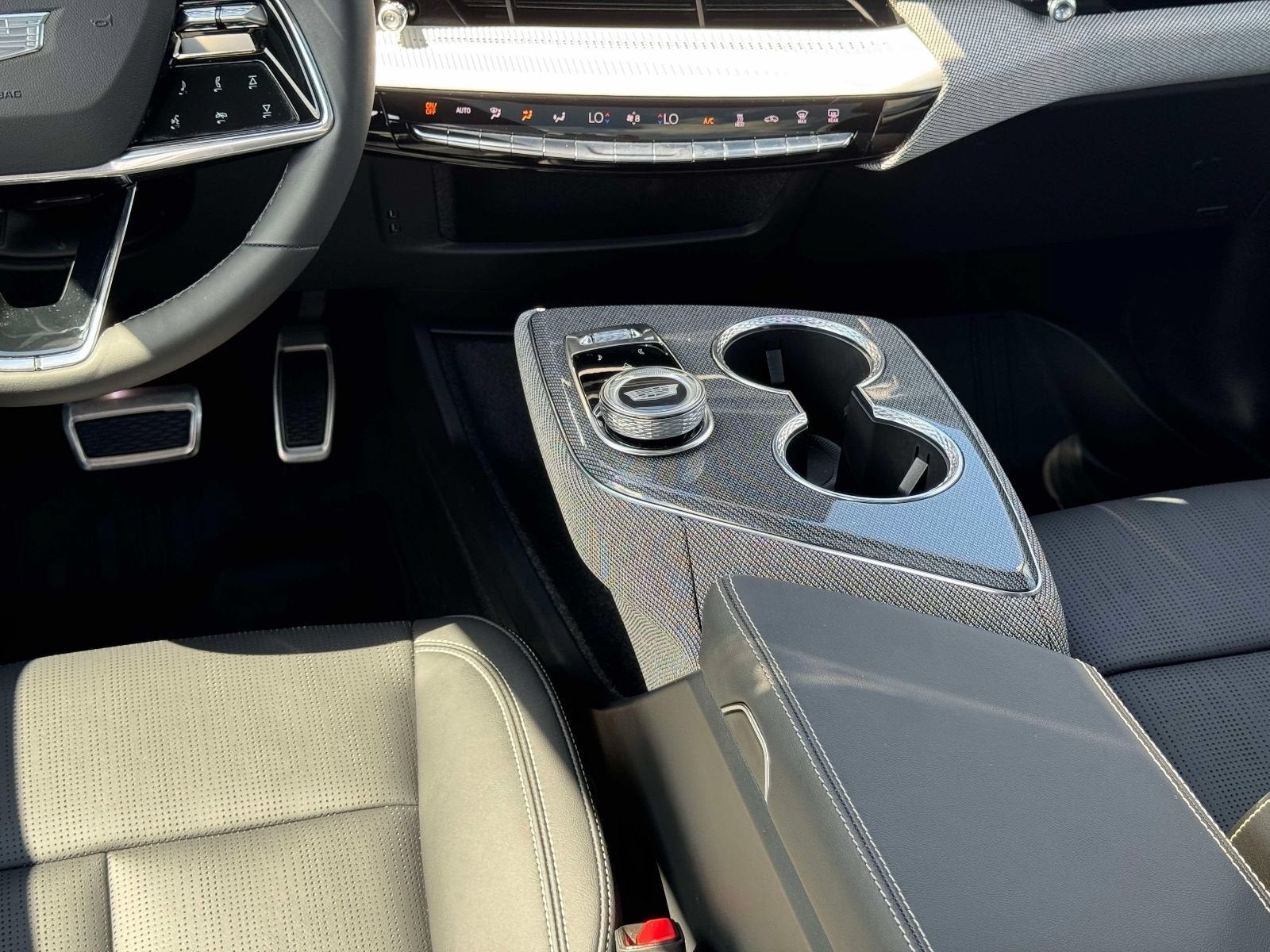 2025 Cadillac OPTIQ Sport 2