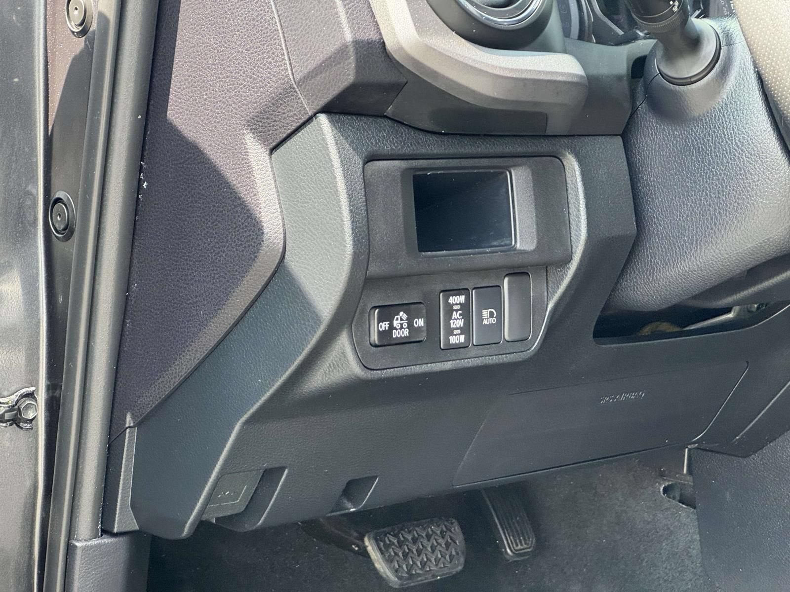 2019 Toyota Tacoma 4WD SR