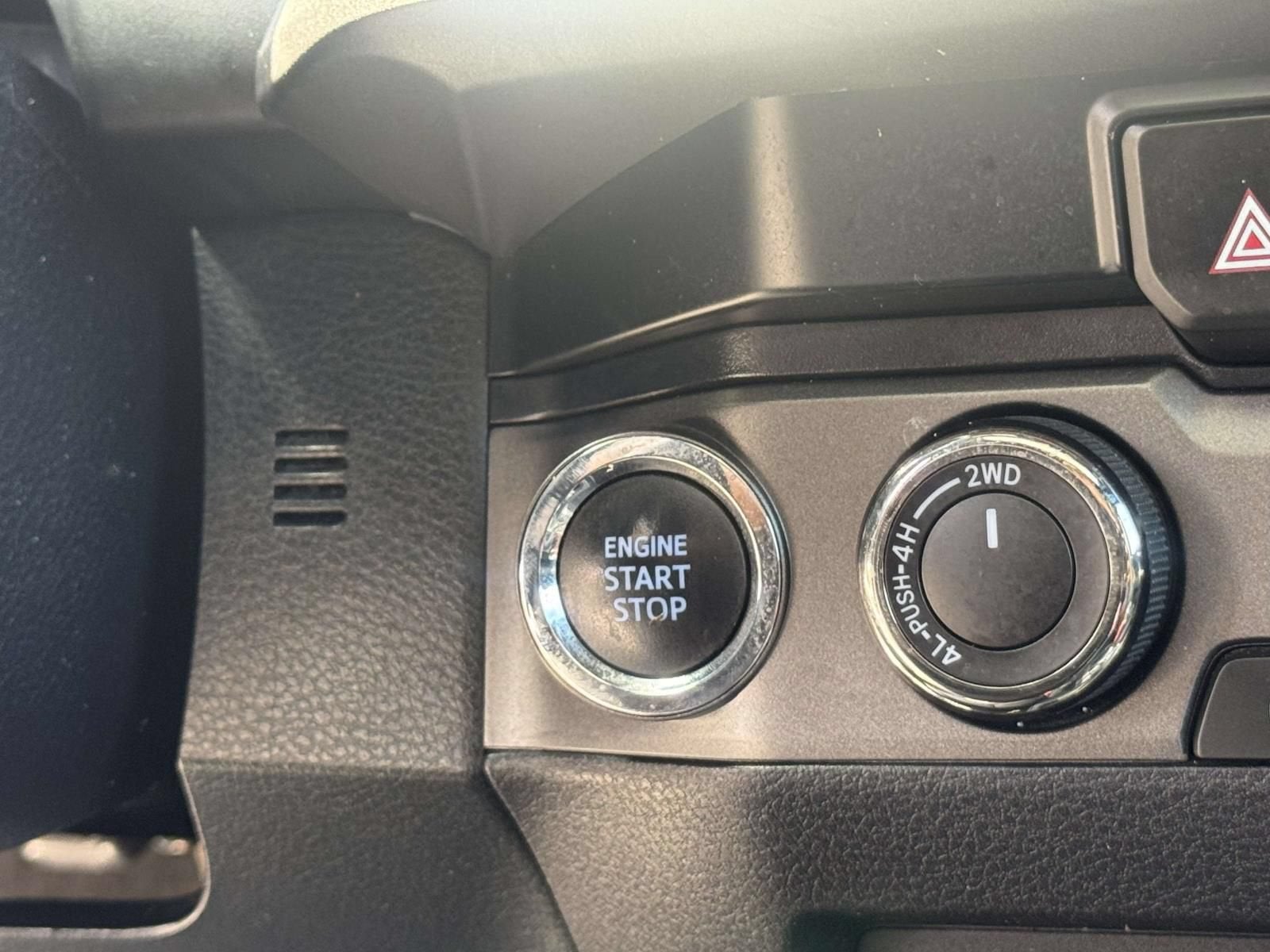 2019 Toyota Tacoma 4WD SR