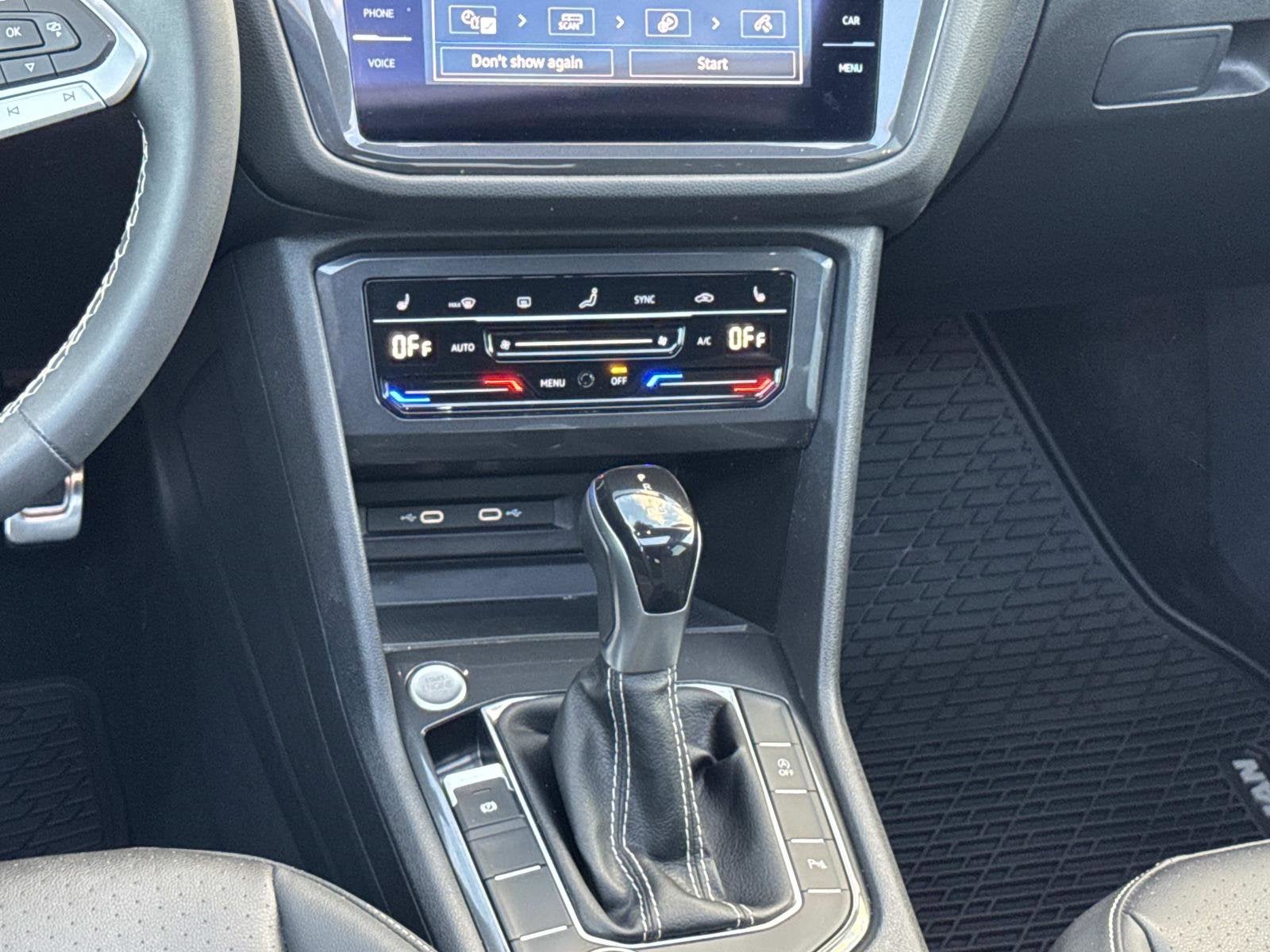 2023 Volkswagen Tiguan SE R-Line Black