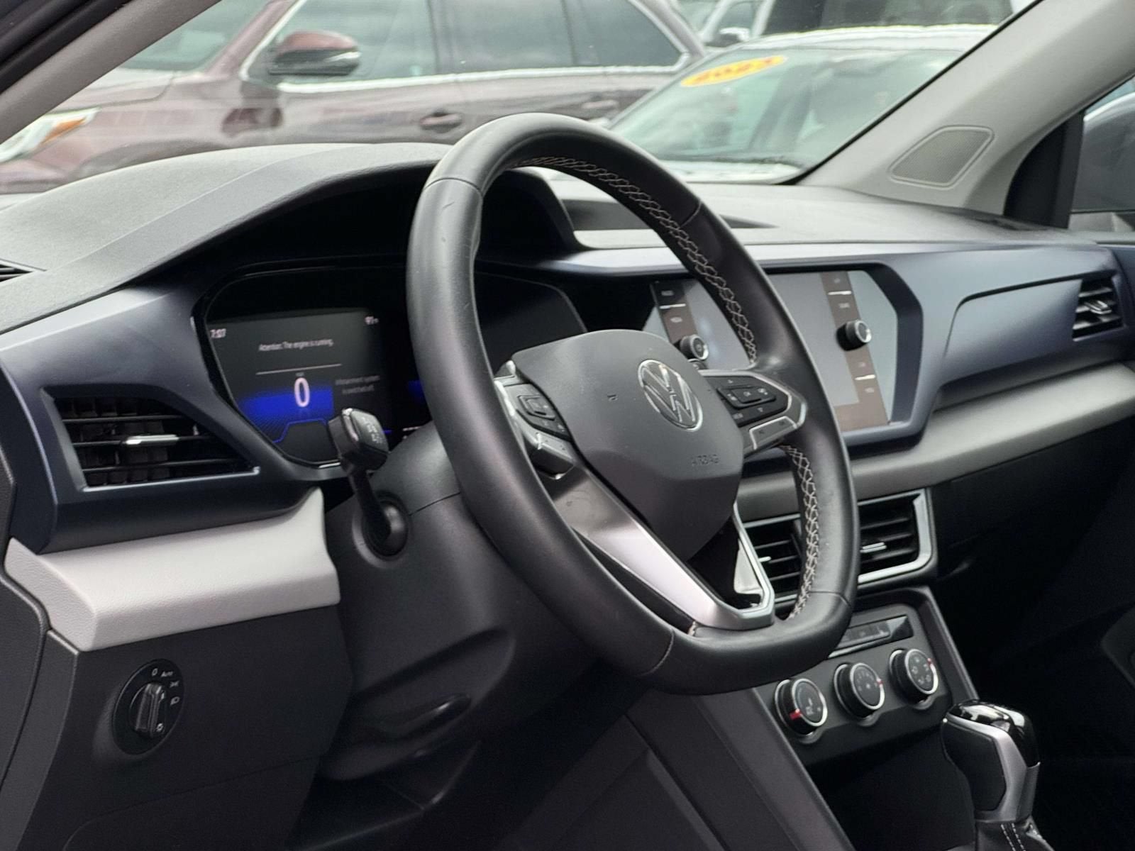 2022 Volkswagen Taos SE